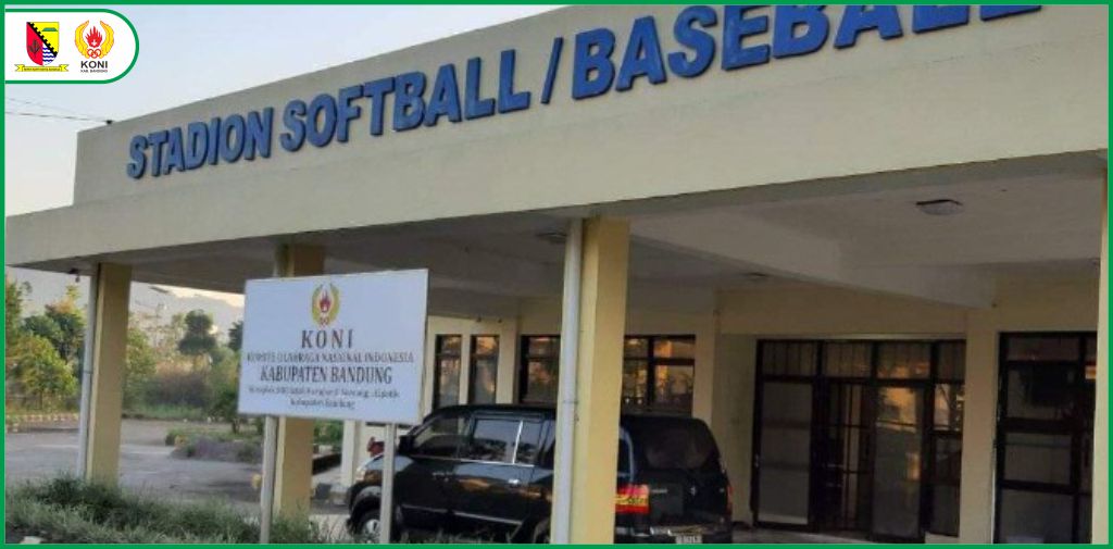 Gd. KONI Kab. Bandung | Sekretariat KONI  | Komplek SOR Si Jalak Harupat Jl. Raya Soreang - Cipatik KM 4,5 Soreang Kabupaten Bandung
